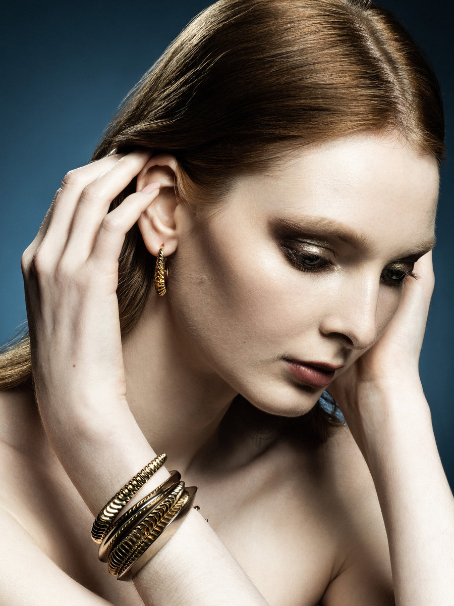 The Shell Hoop Earring L